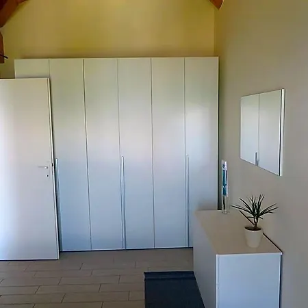 Kenya Apartment Stresa